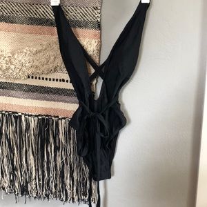 NEW NEVER WORN multi wear black swimsuit